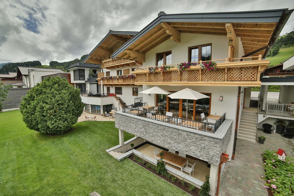 Aparthotel Steger Wagrain Exterior photo
